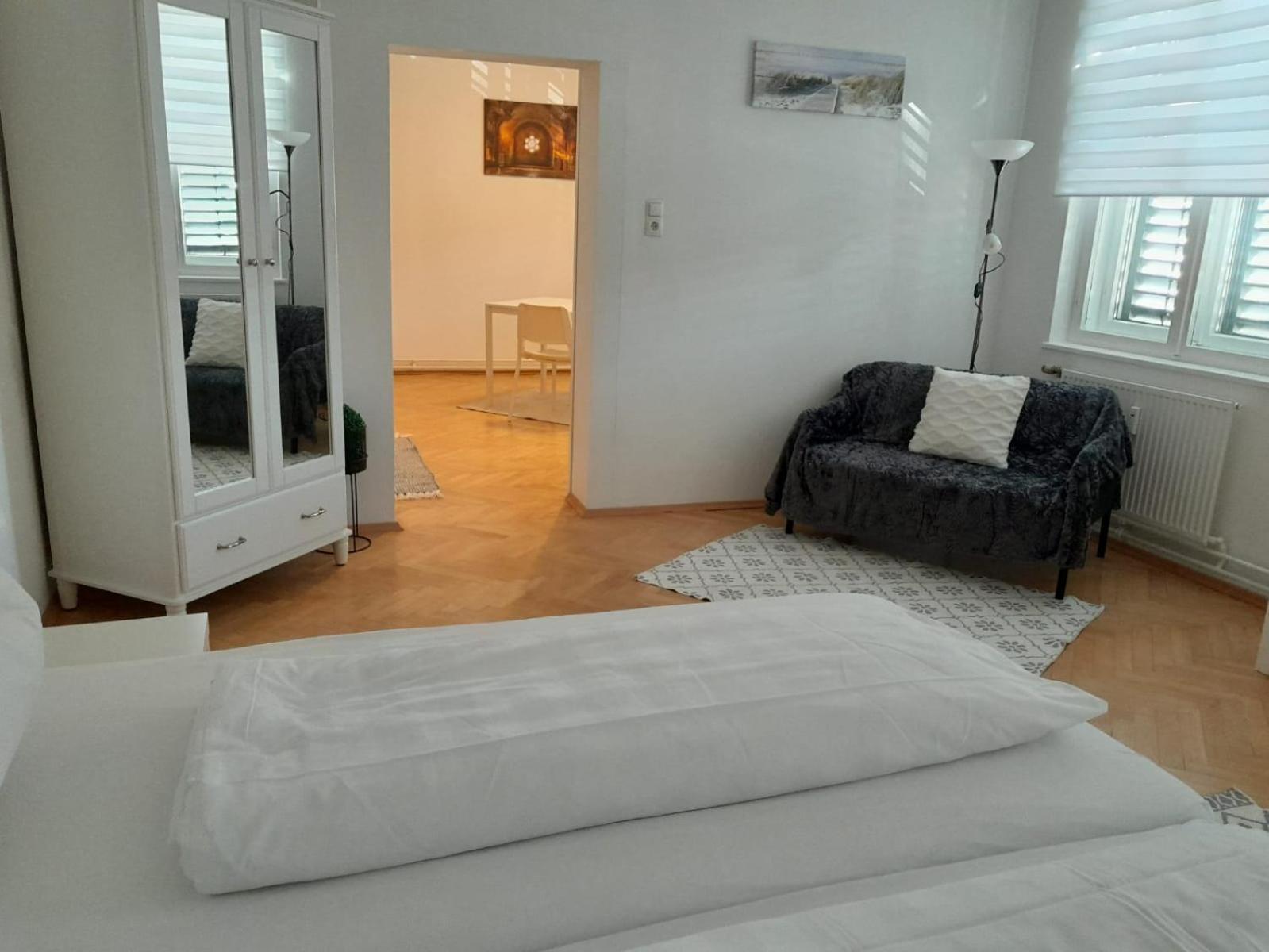 Apartamento Haus Semmi Fuerstenfeld Exterior foto