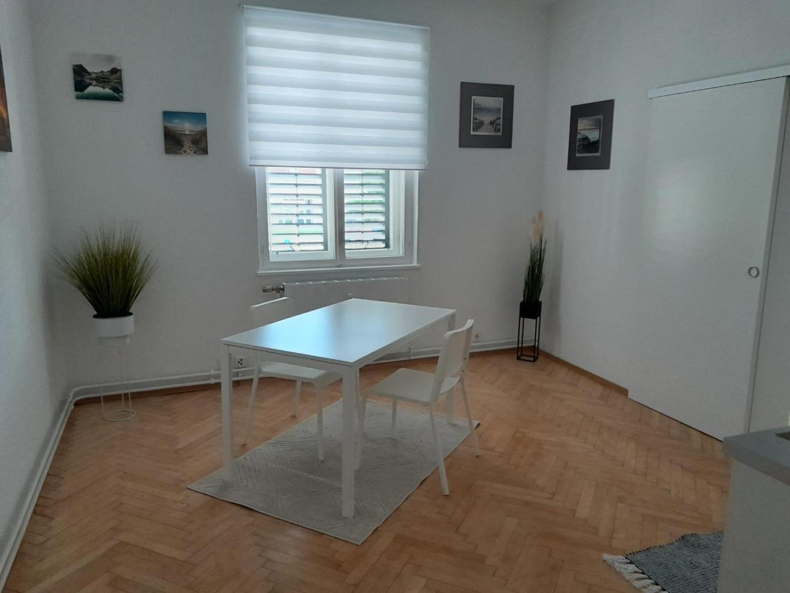 Apartamento Haus Semmi Fuerstenfeld Exterior foto