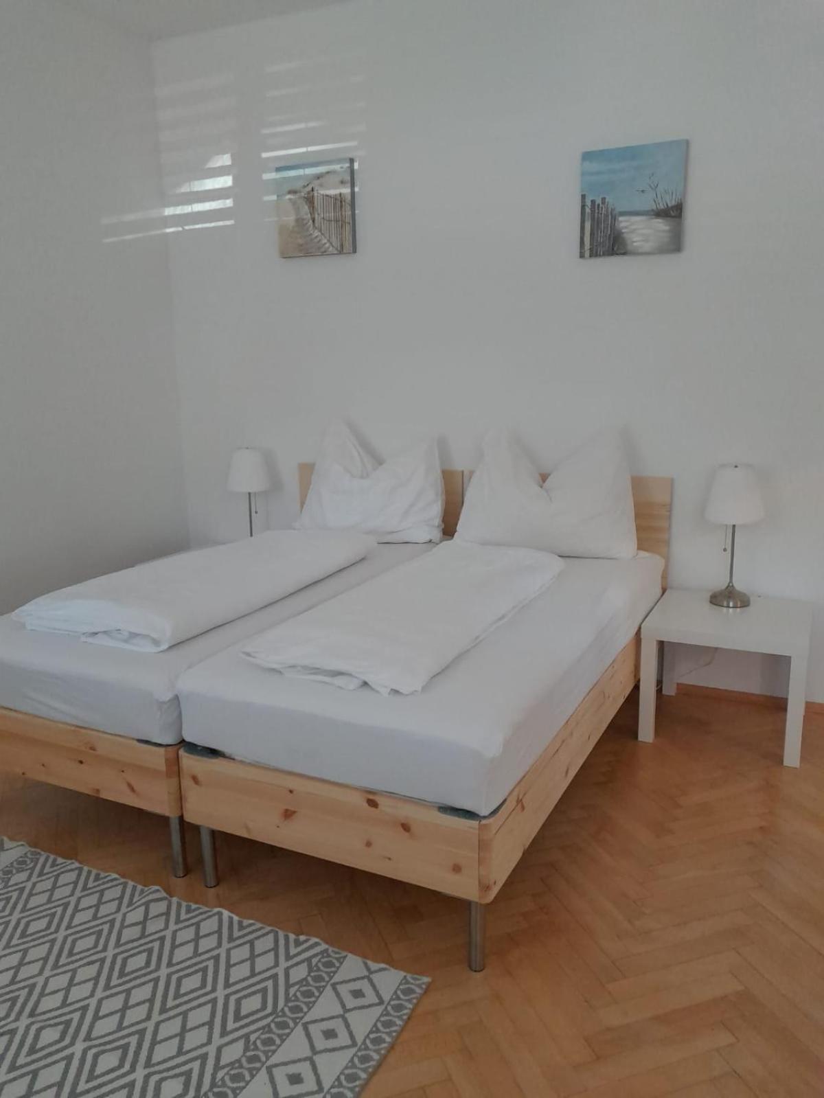 Apartamento Haus Semmi Fuerstenfeld Exterior foto