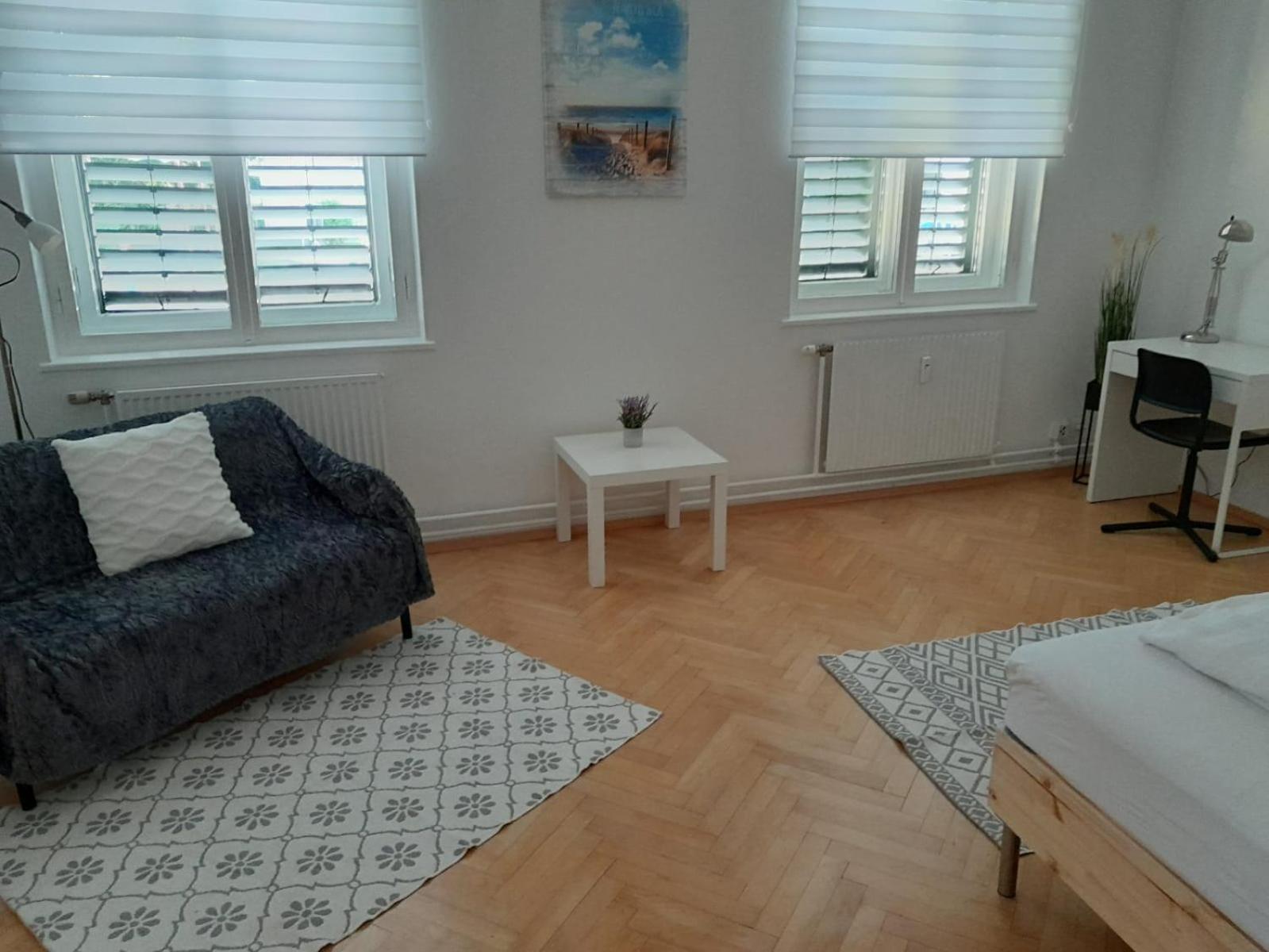 Apartamento Haus Semmi Fuerstenfeld Exterior foto