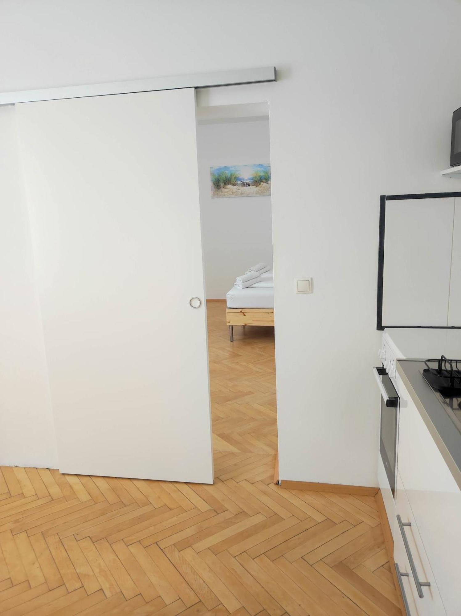 Apartamento Haus Semmi Fuerstenfeld Exterior foto