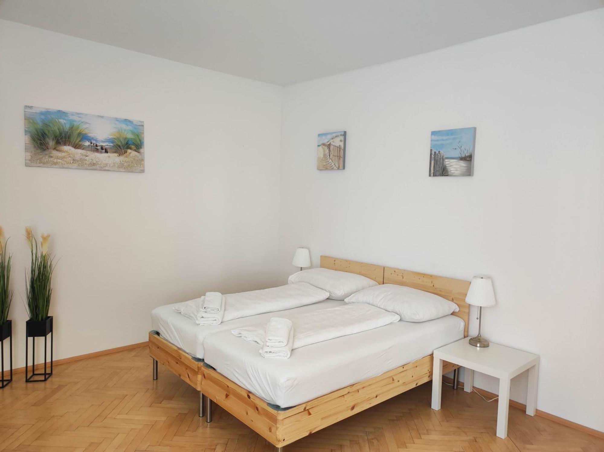 Apartamento Haus Semmi Fuerstenfeld Exterior foto